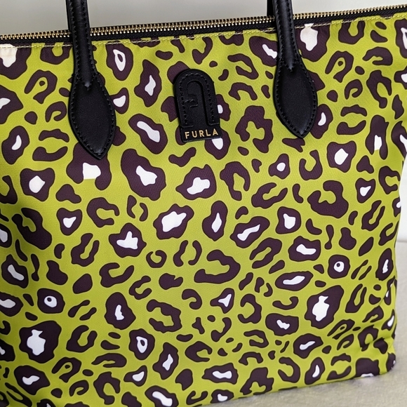 Furla Calipso Tote XL Nylon Leather Top Zip Toni Avocado Green Animal Print NWOT - Picture 3 of 16